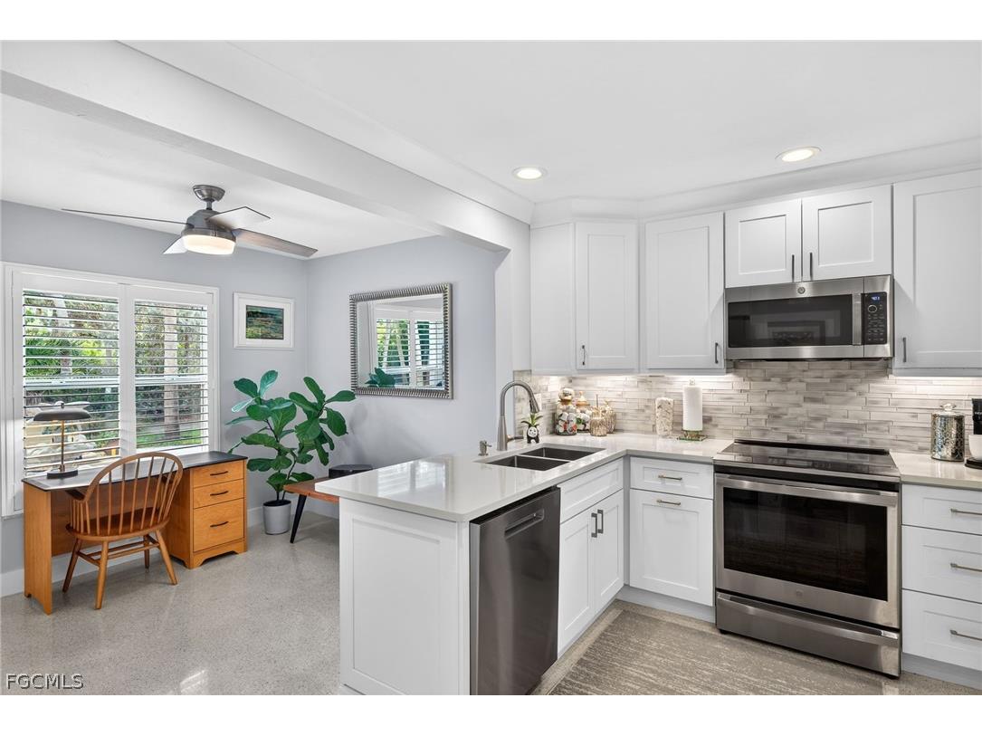 590 Boulder Drive Sanibel FL 33957 2026007551 image10