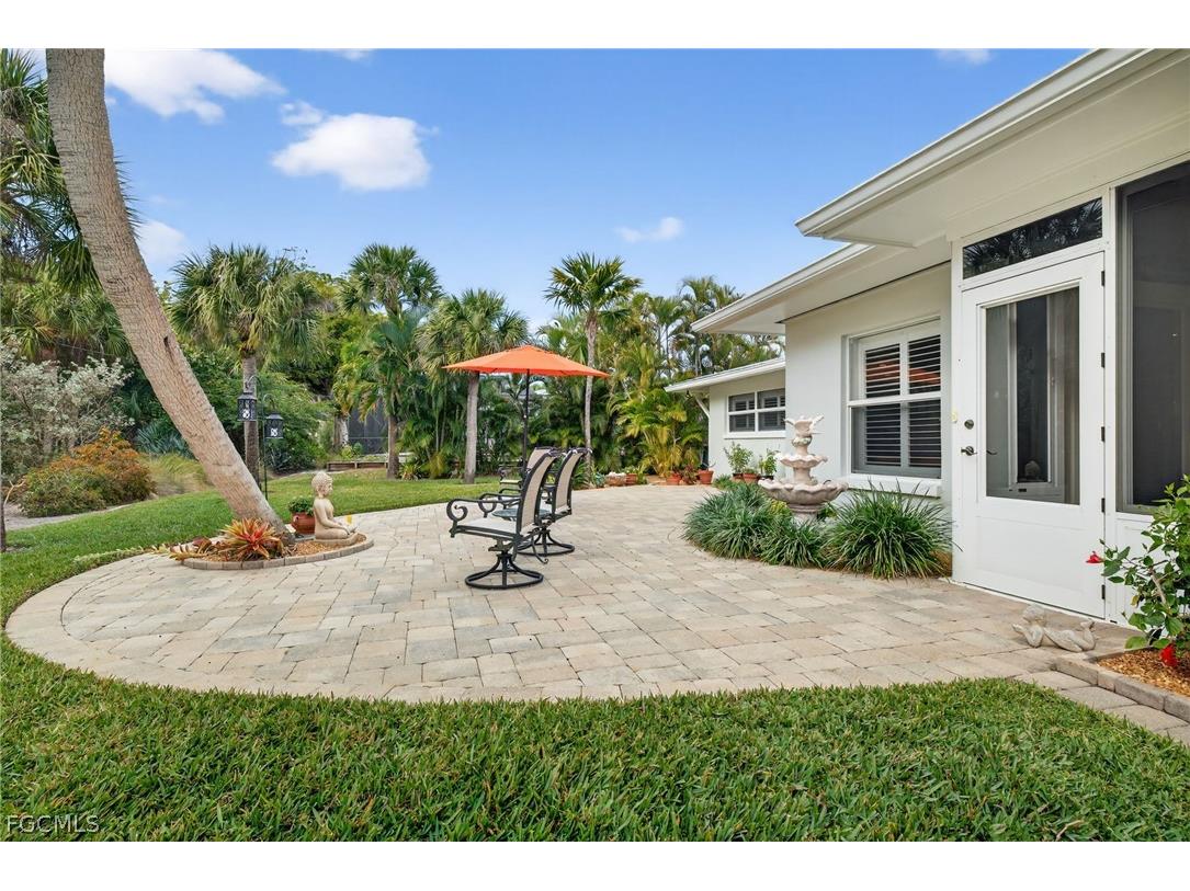 590 Boulder Drive Sanibel FL 33957 2026007551 image26
