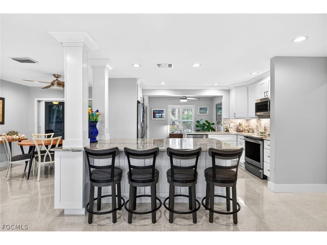 590 Boulder Drive Sanibel FL 33957 2026007551 image6