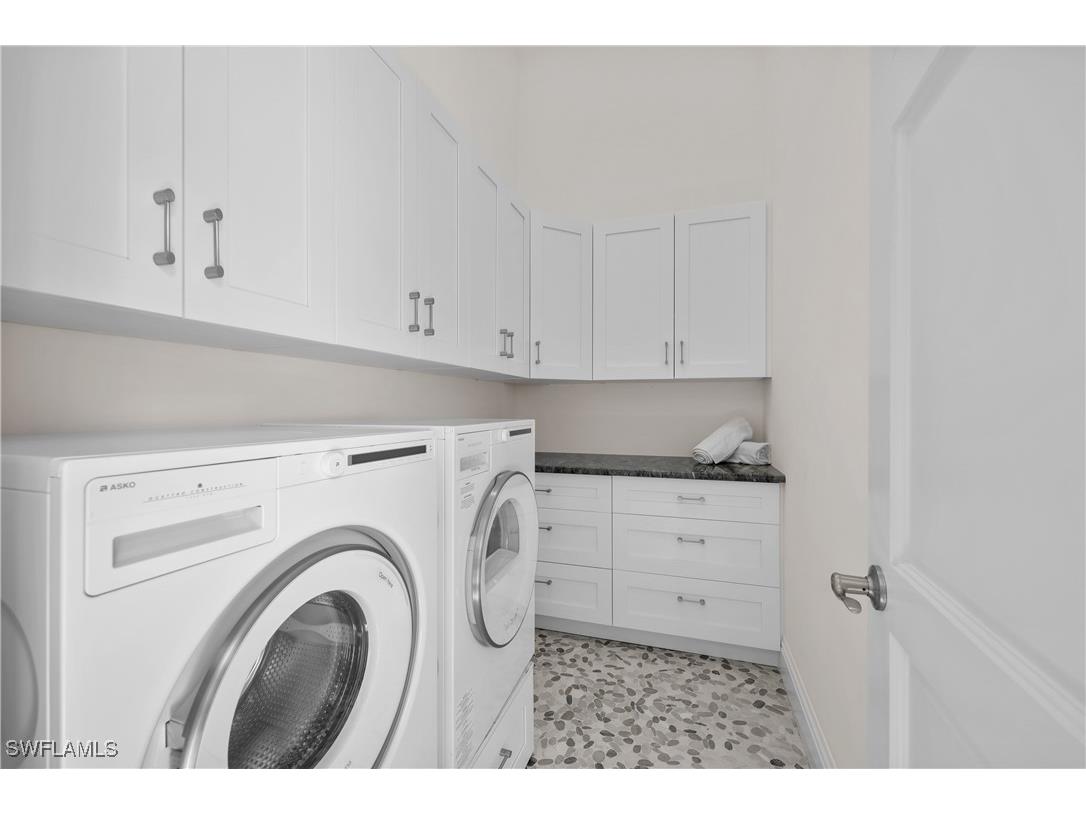 590 Carica Road Naples FL 34108 225074224 image34