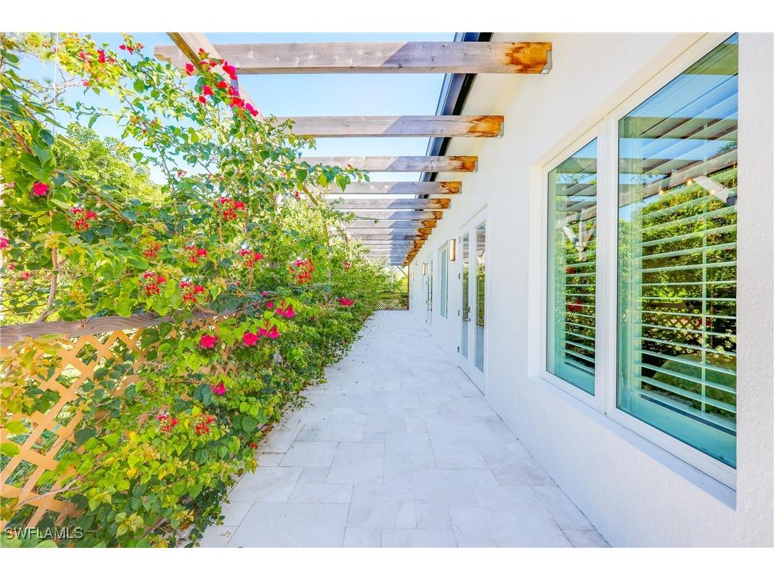 590 Carica Road Naples FL 34108 225074224 image35