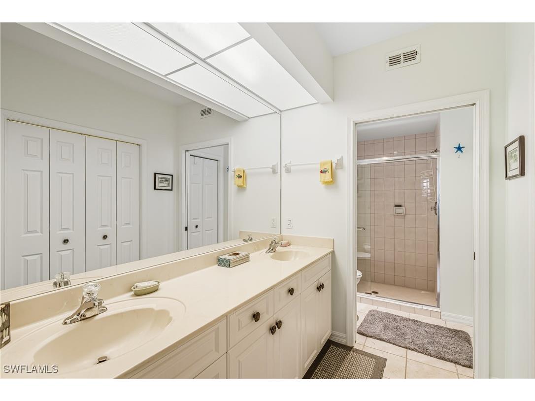 590 Club Marco Circle #9-102 Marco Island FL 34145 225075401 image15