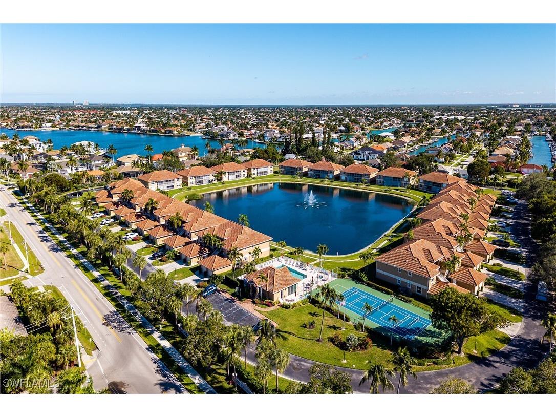 590 Club Marco Circle #9-202 Marco Island FL 34145 225083589 image1