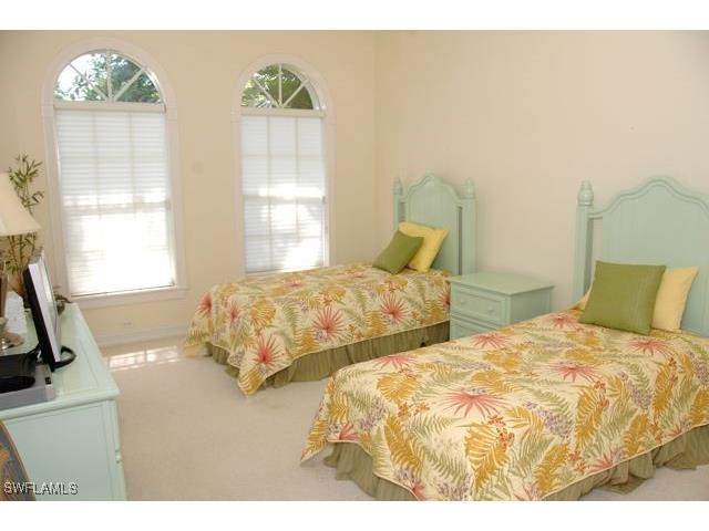 590 E Lake Drive Naples FL 34102 226005478 image4