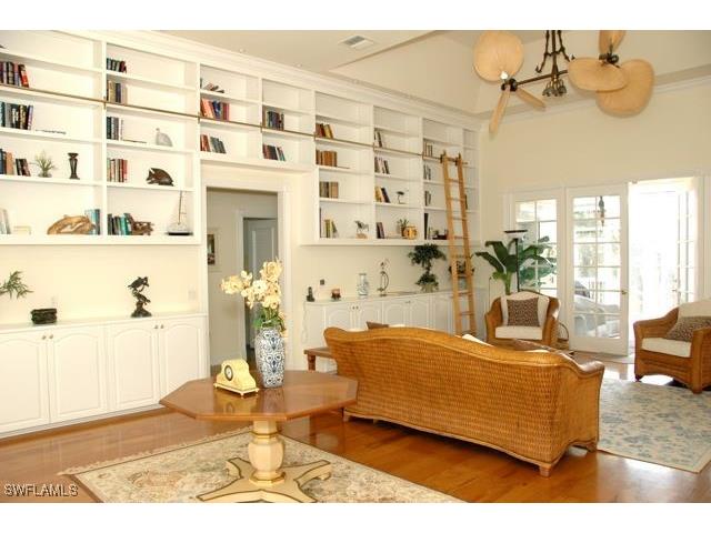 590 E Lake Drive Naples FL 34102 226005478 image8