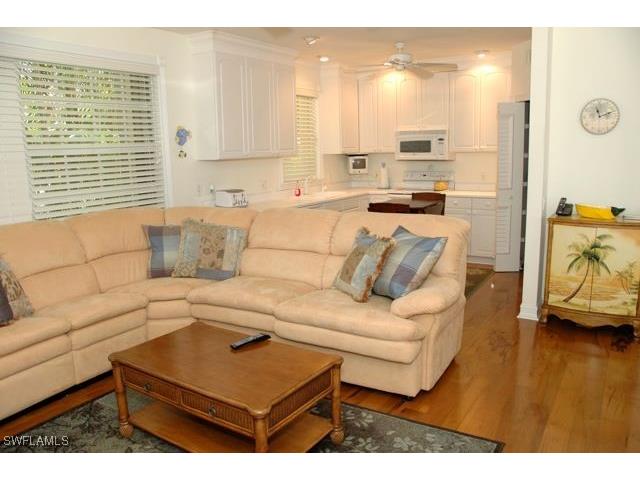 590 E Lake Drive Naples FL 34102 226005478 image9