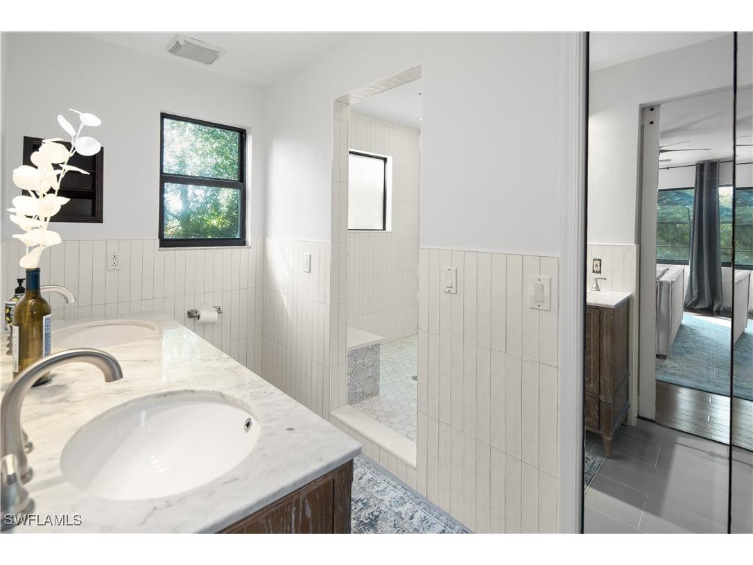 5900 Cypress Hollow Way Naples FL 34109 225083898 image25