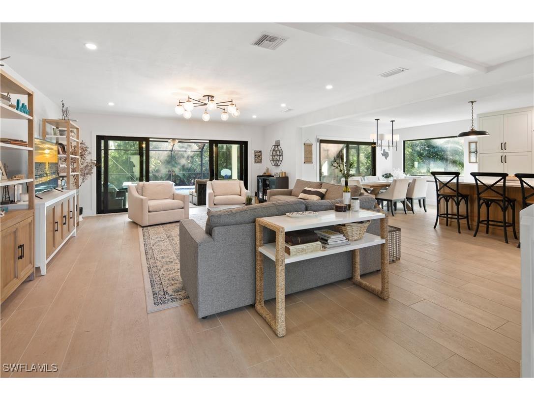 5900 Cypress Hollow Way Naples FL 34109 225083898 image4