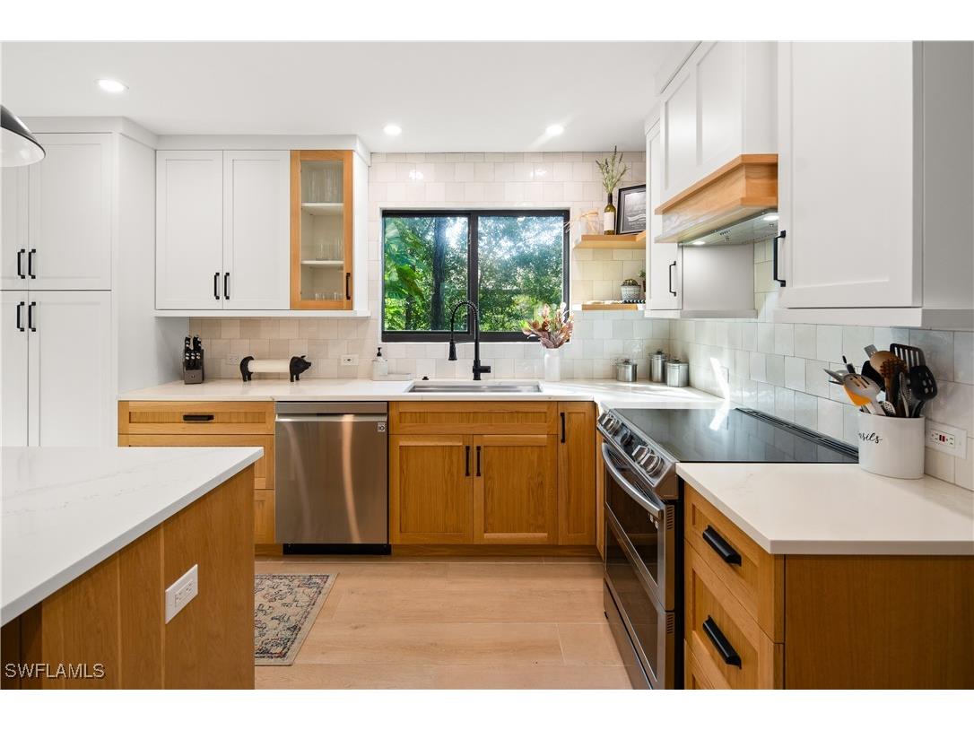 5900 Cypress Hollow Way Naples FL 34109 225083898 image9