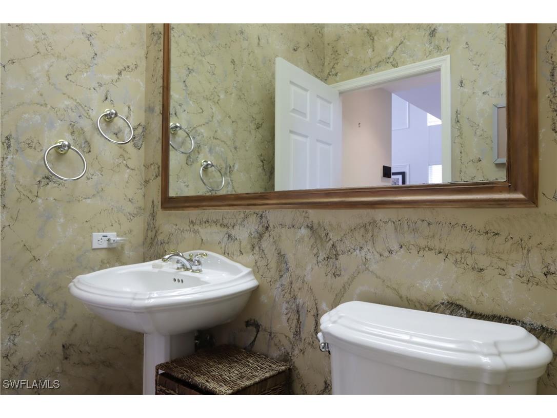 5901 Ashford Lane Naples FL 34110 225069814 image22