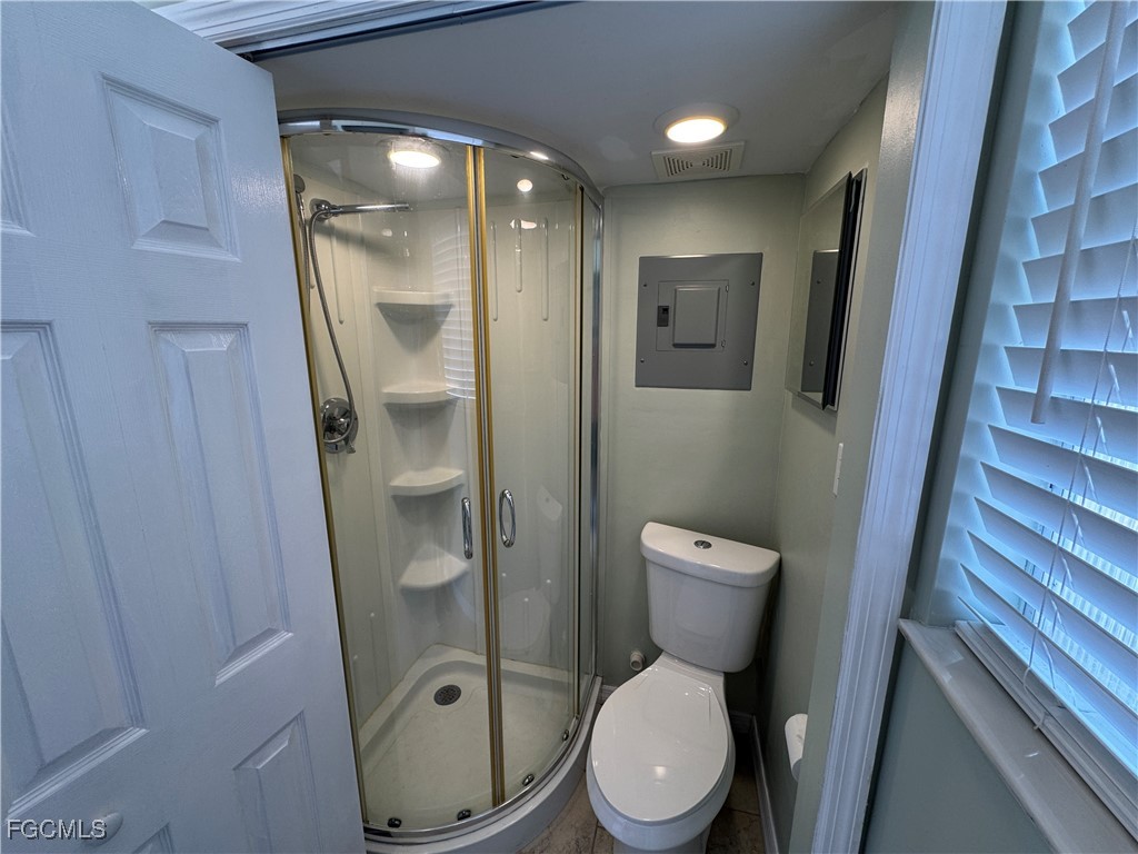 5902 Burrwood Court Fort Myers FL 33905 2025002020 image13