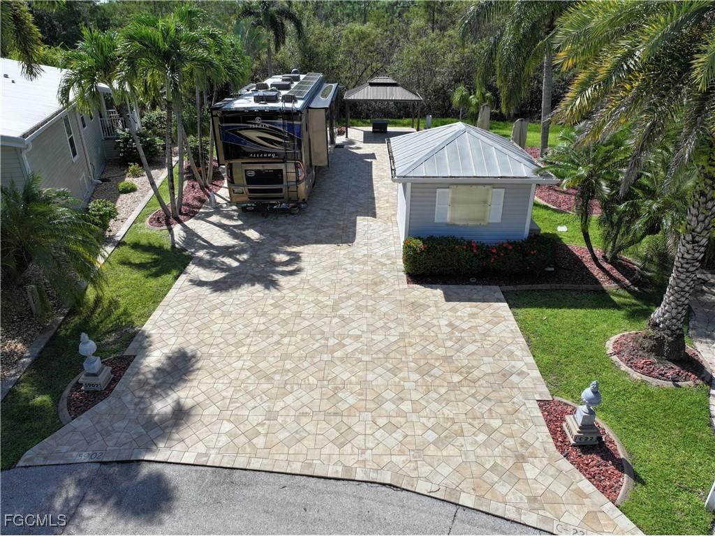 5902 Burrwood Court Fort Myers FL 33905 2025002020 image5