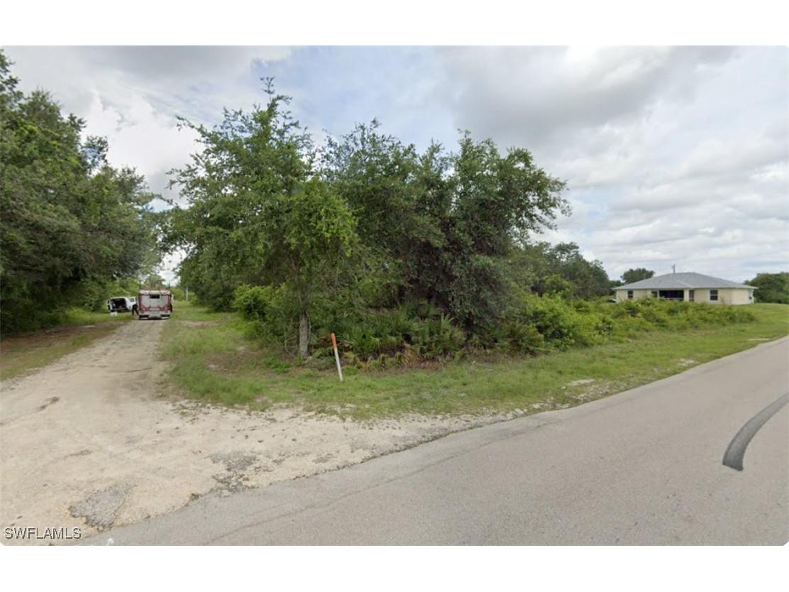 5902 Connie Avenue N Lehigh Acres FL 33971 225058197 image1