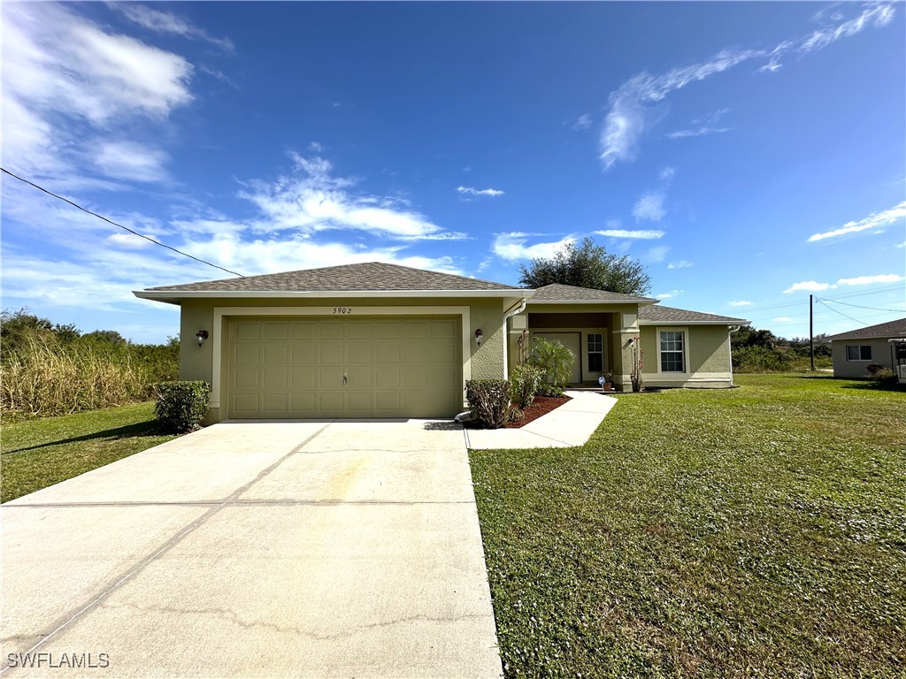 5902 Hanna Avenue N Lehigh Acres FL 33971 224104566 image1