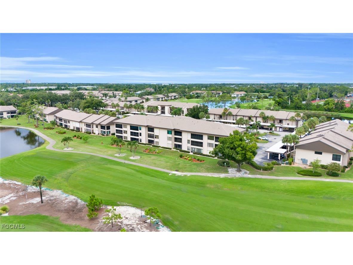5905 Trailwinds Drive #816 Fort Myers FL 33907 2025005046 image1