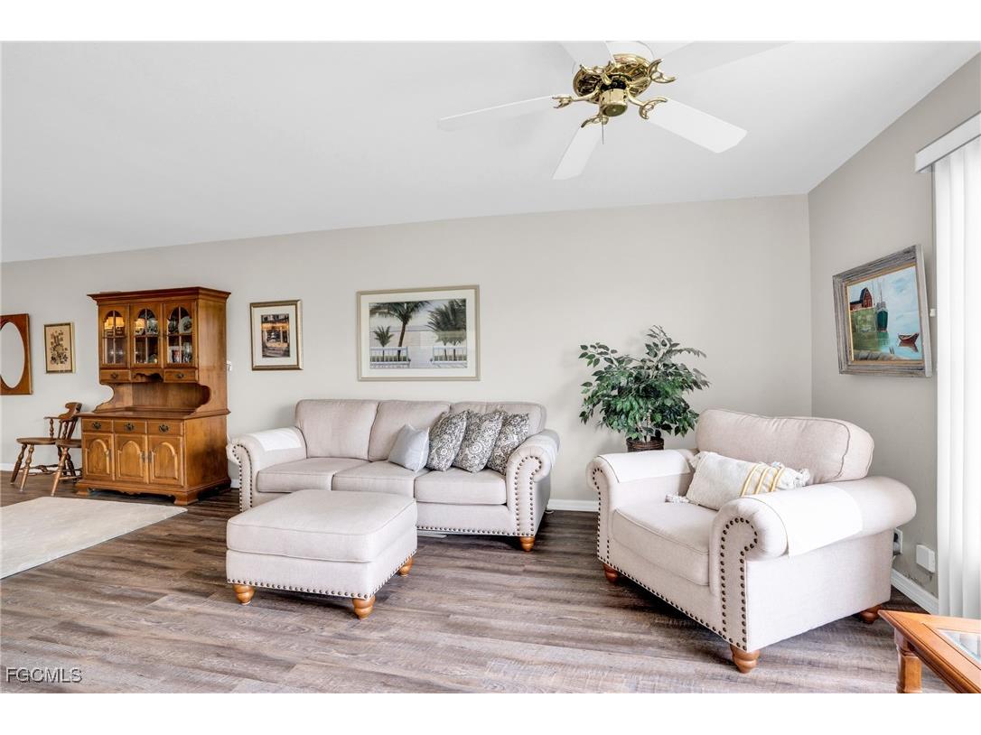 5905 Trailwinds Drive #816 Fort Myers FL 33907 2025005046 image6