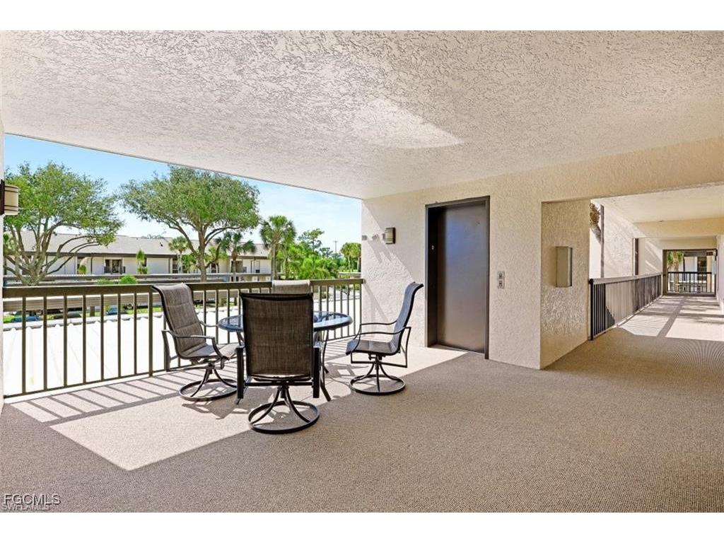 5905 Trailwinds Drive #824 Fort Myers FL 33907 2025010438 image18