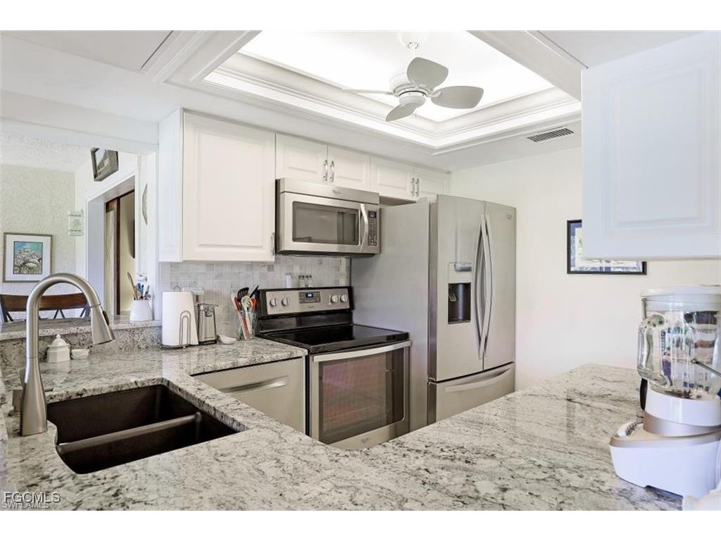 5905 Trailwinds Drive #824 Fort Myers FL 33907 2025010438 image7