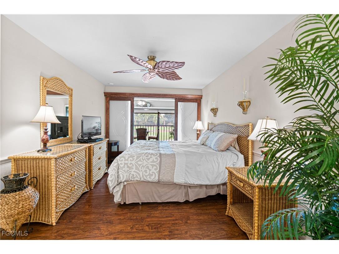 5905 Trailwinds Drive #824 Fort Myers FL 33907 2025014529 image10