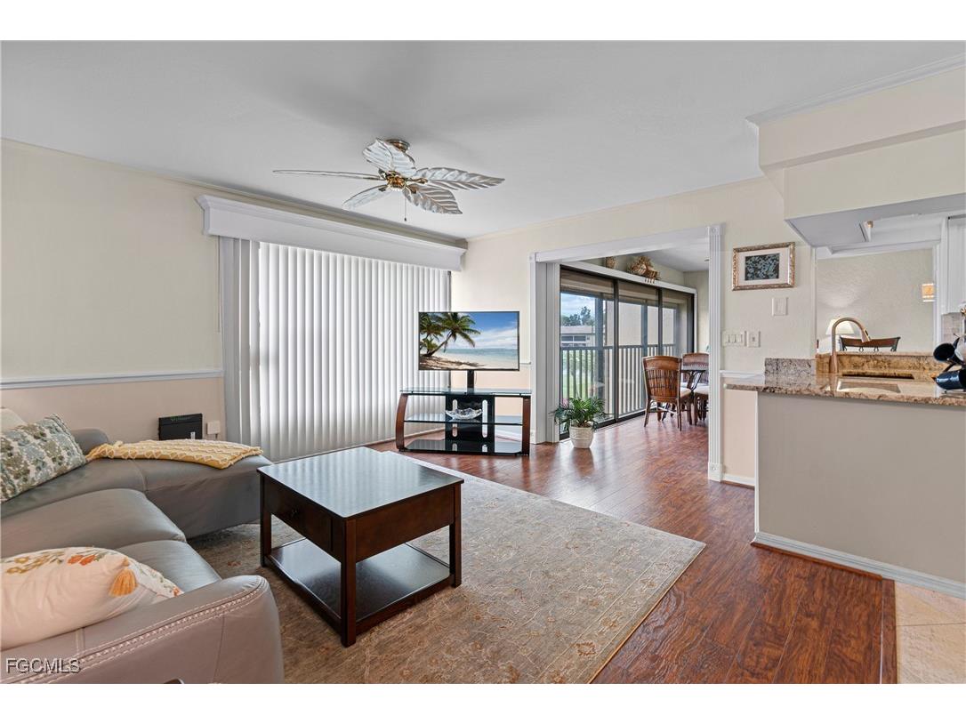 5905 Trailwinds Drive #824 Fort Myers FL 33907 2025014529 image23