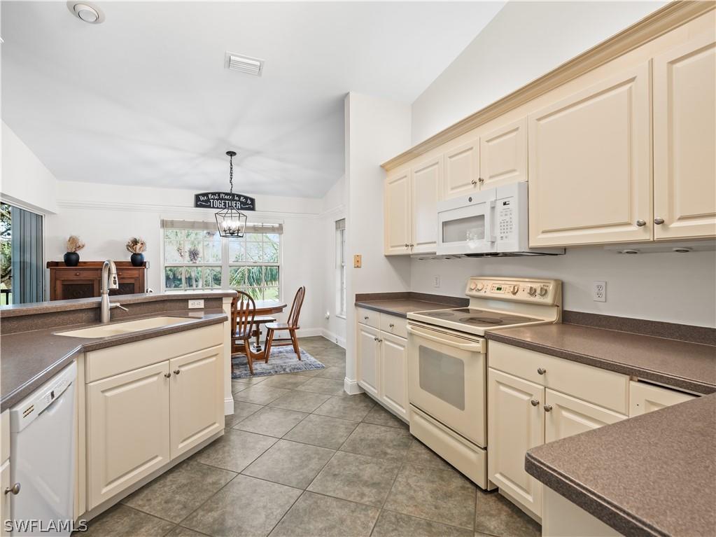 5908 Three Iron Drive #2204 Naples FL 34110 226002111 image19