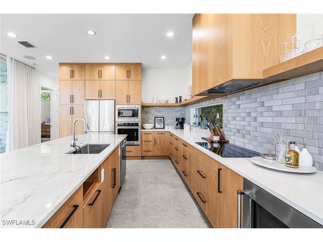 591 93rd Avenue N Naples FL 34108 225070902 image10