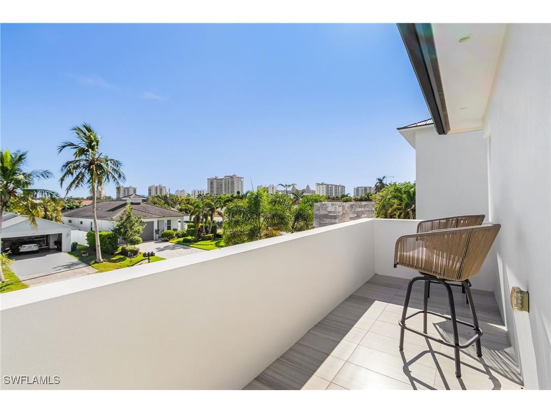 591 93rd Avenue N Naples FL 34108 225070902 image19