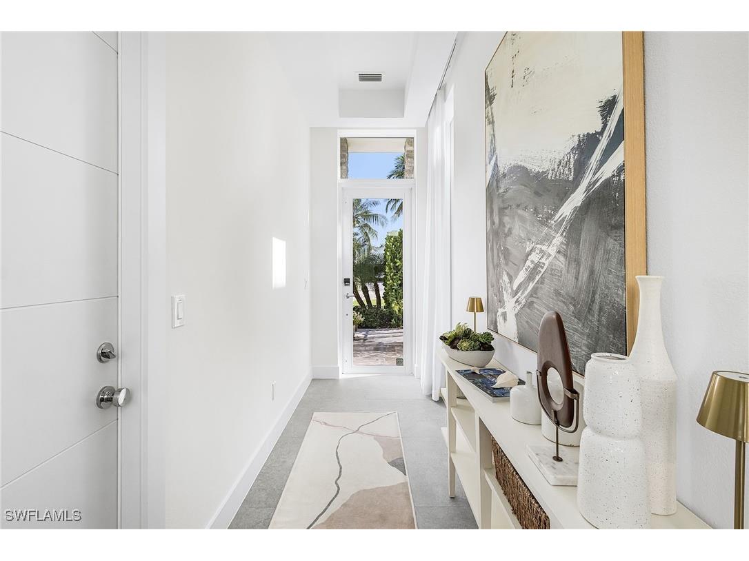 591 93rd Avenue N Naples FL 34108 225070902 image3