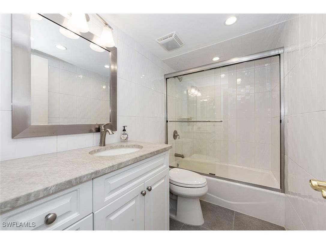 591 Seaview Court #A-306 Marco Island FL 34145 225074061 image12