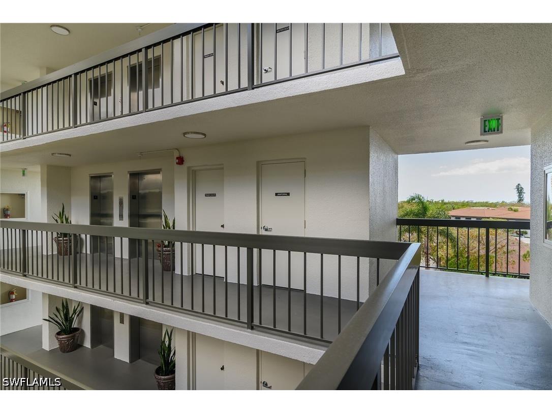 591 Seaview Court #A402 Marco Island FL 34145 226016791 image27