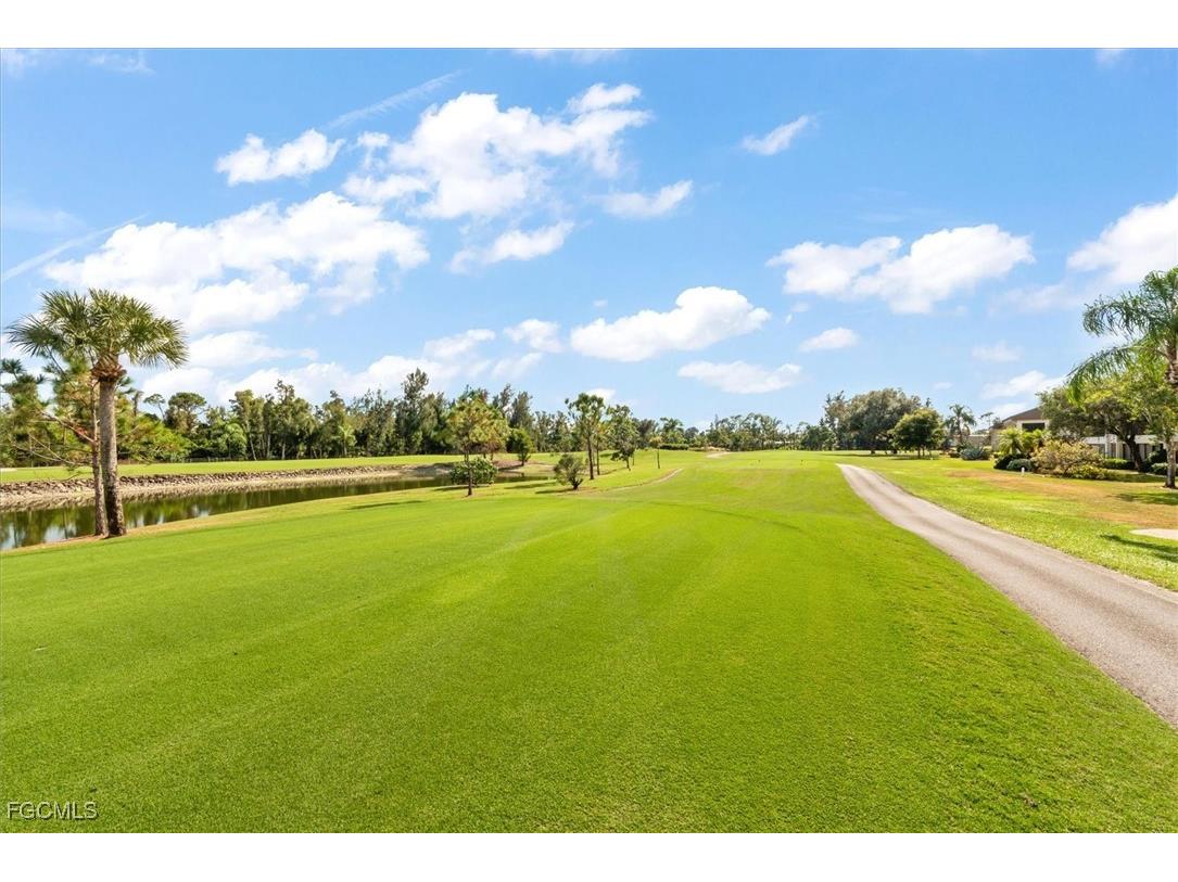 5910 Trailwinds Drive #422 Fort Myers FL 33907 2025021618 image23