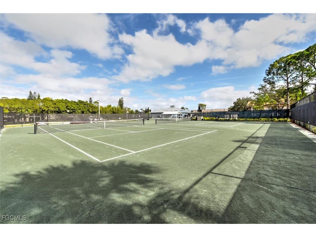 5910 Trailwinds Drive #422 Fort Myers FL 33907 2025021618 image28