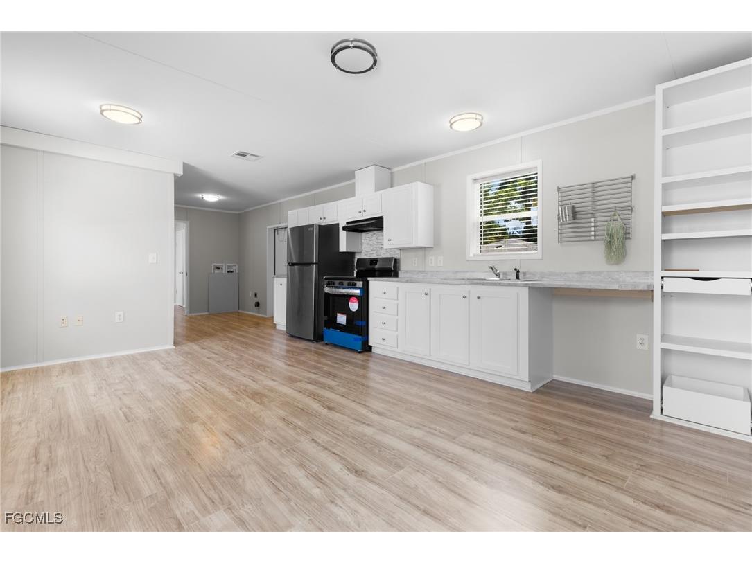 5911 Eastling Drive Bokeelia FL 33922 2025016010 image1