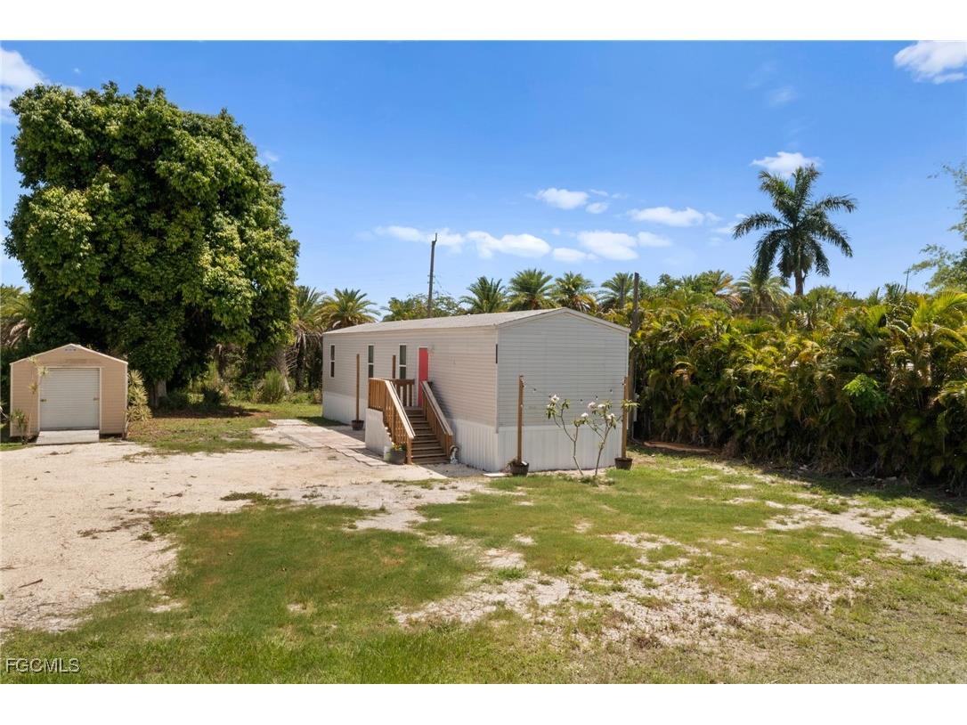 5911 Eastling Drive Bokeelia FL 33922 2025016010 image21