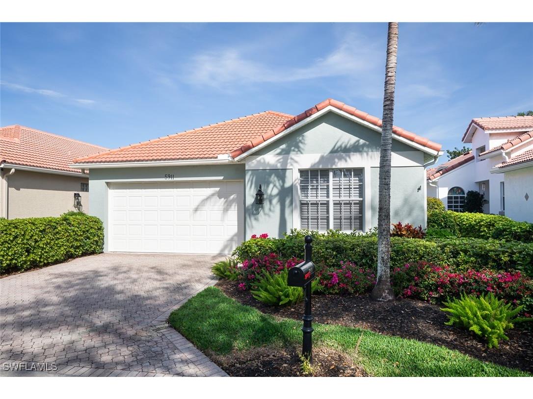 5911 Livermore Lane Naples FL 34119 225001862 image1