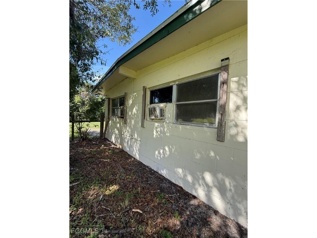 5915 Howard Lane Punta Gorda FL 33950 2025017306 image3