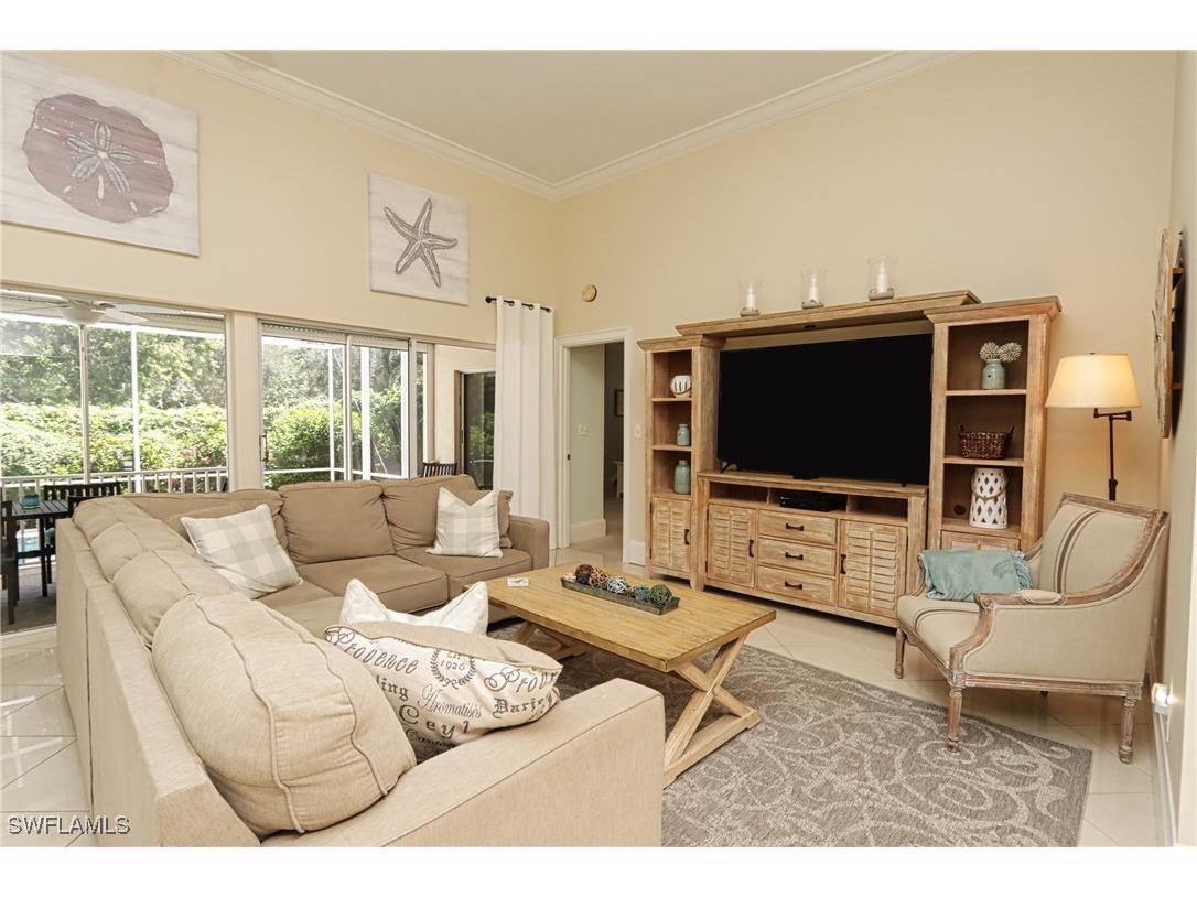 5916 Chanteclair Drive #8 Naples FL 34108 225058500 image2