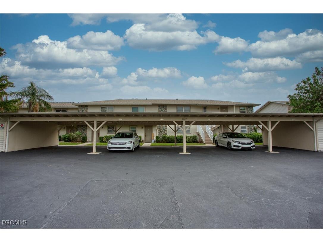 5917 Littlestone Court #118 North Fort Myers FL 33903 2025021873 image1