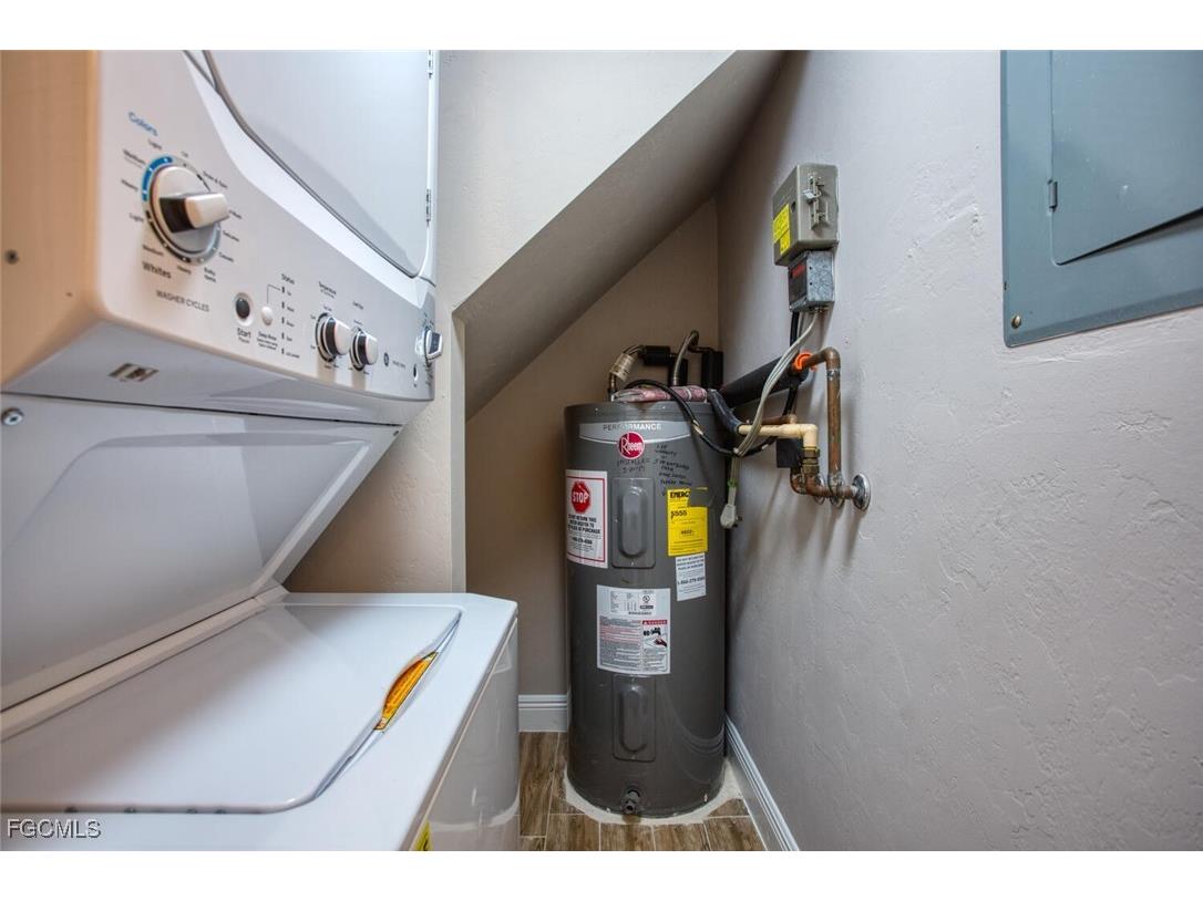 5917 Littlestone Court #118 North Fort Myers FL 33903 2025021873 image10