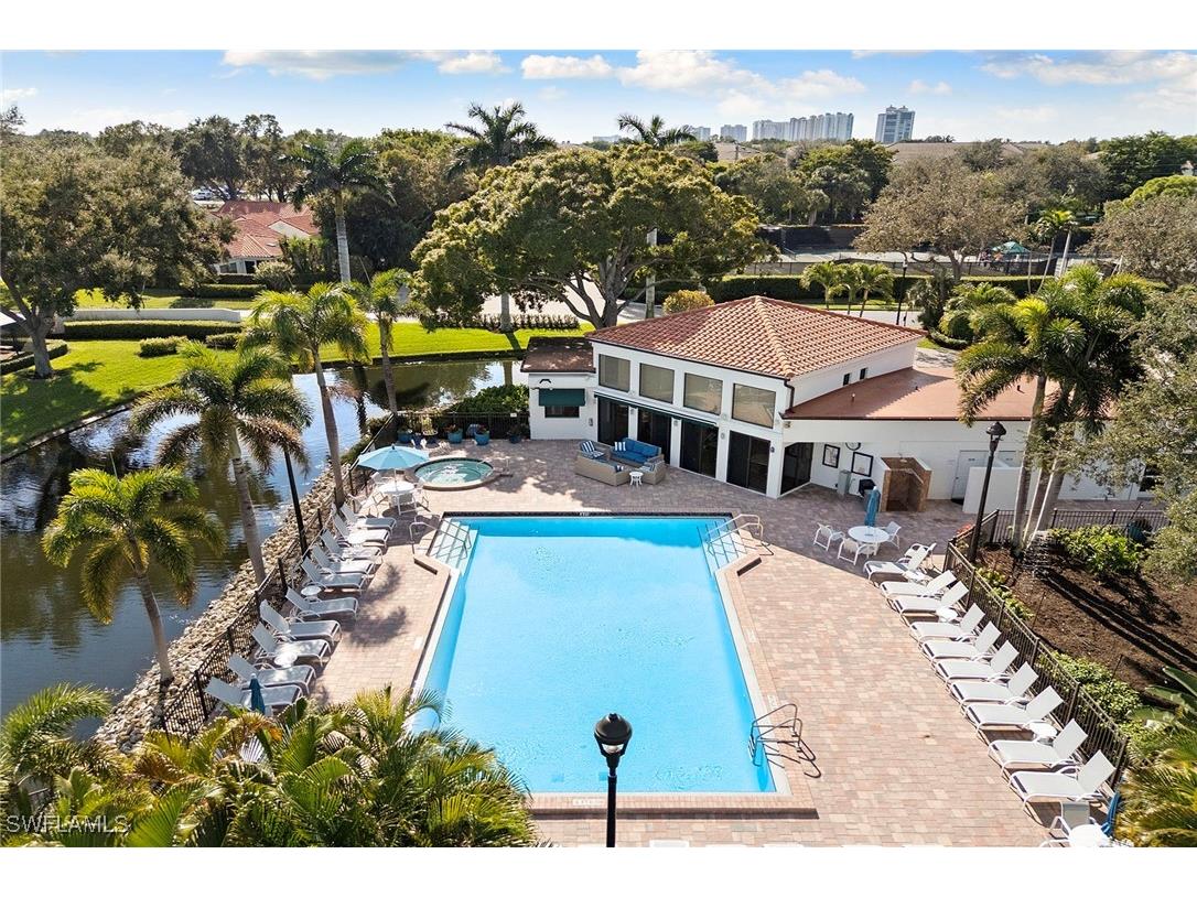 592 Beachwalk Circle #N102 Naples FL 34108 225084138 image31