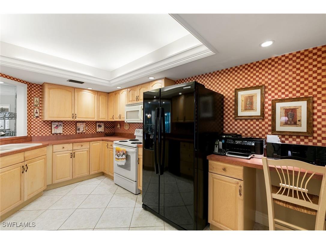 592 Beachwalk Circle #N102 Naples FL 34108 225084138 image5