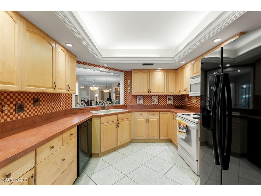 592 Beachwalk Circle #N102 Naples FL 34108 225084138 image6