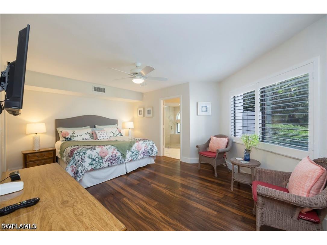 592 Beachwalk Circle #N105 Naples FL 34108 226005665 image12