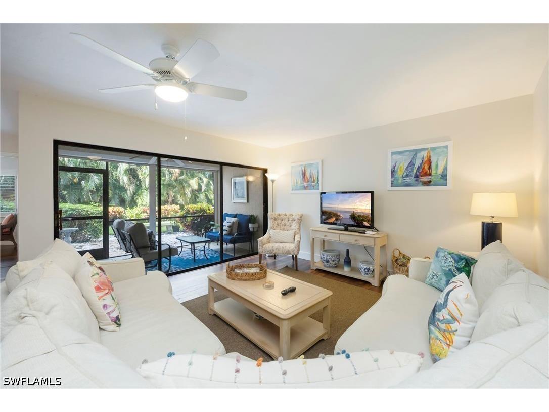 592 Beachwalk Circle #N105 Naples FL 34108 226005665 image18