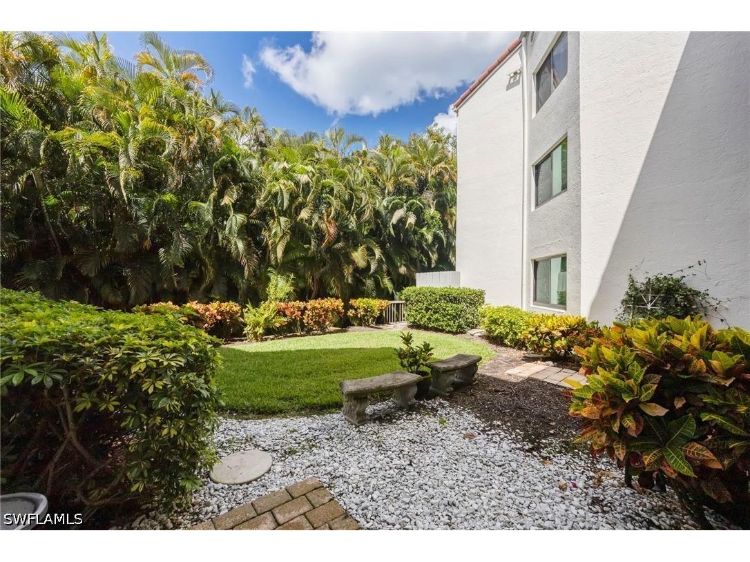 592 Beachwalk Circle #N105 Naples FL 34108 226005665 image22