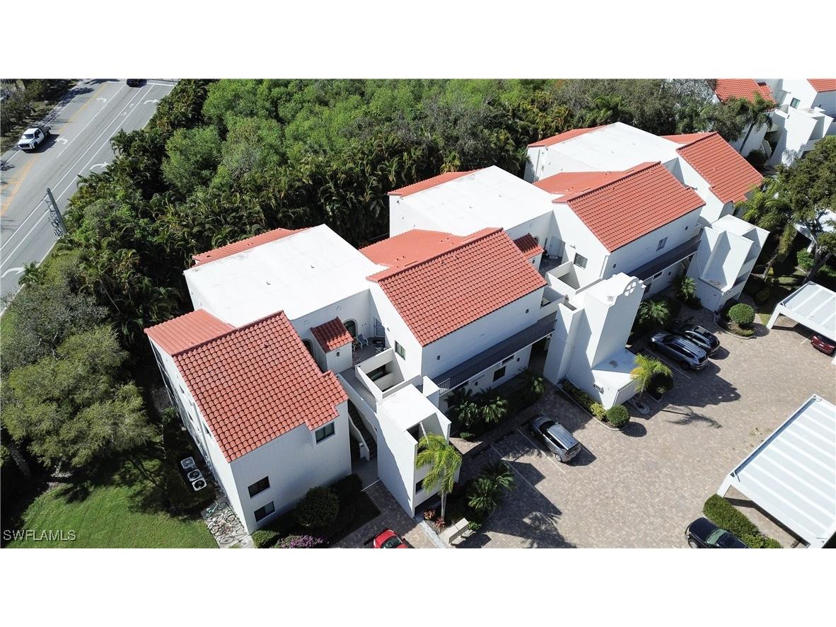 592 Beachwalk Circle #N105 Naples FL 34108 226005665 image32