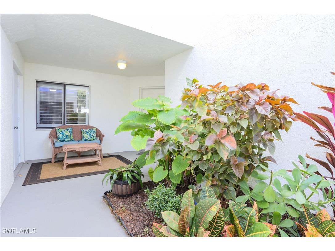 592 Beachwalk Circle #N105 Naples FL 34108 226005665 image6