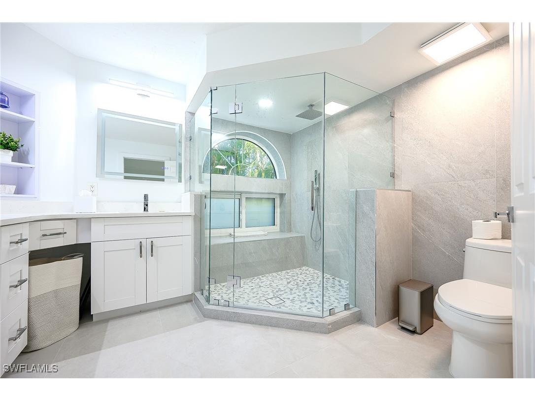 592 Beachwalk Circle #N202 Naples FL 34108 225077958 image14