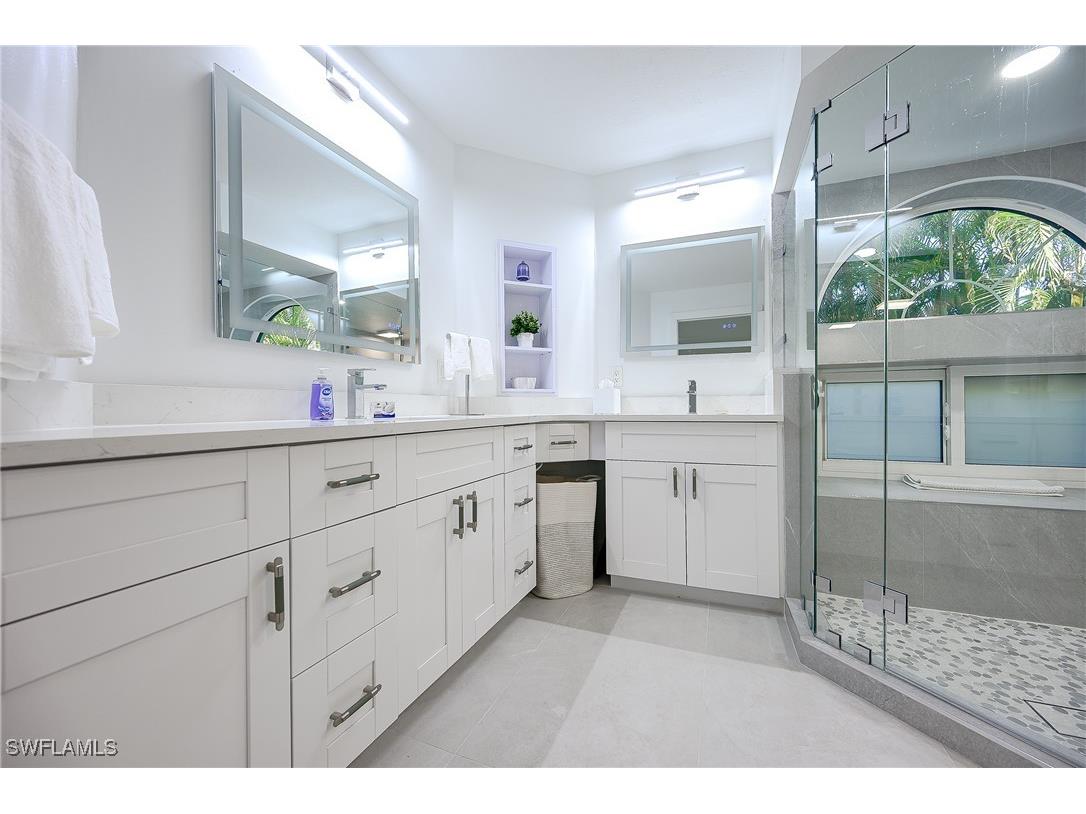 592 Beachwalk Circle #N202 Naples FL 34108 225077958 image15