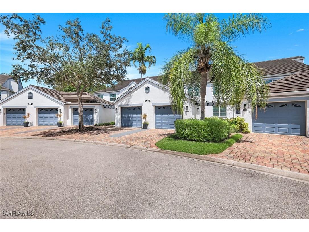 5924 Sand Wedge Lane #2002 Naples FL 34110 225081814 image2